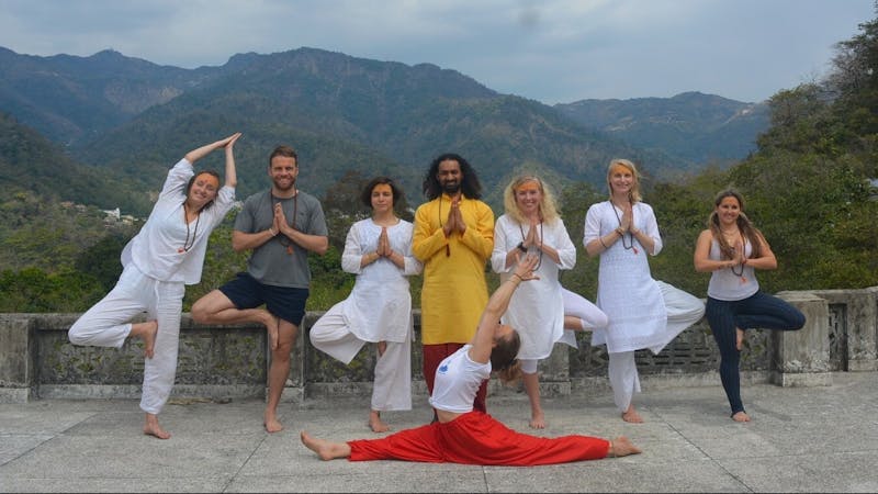 Om Shanti Om Yoga